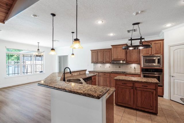 274 Robinson Tract, Livingston, TX 77351