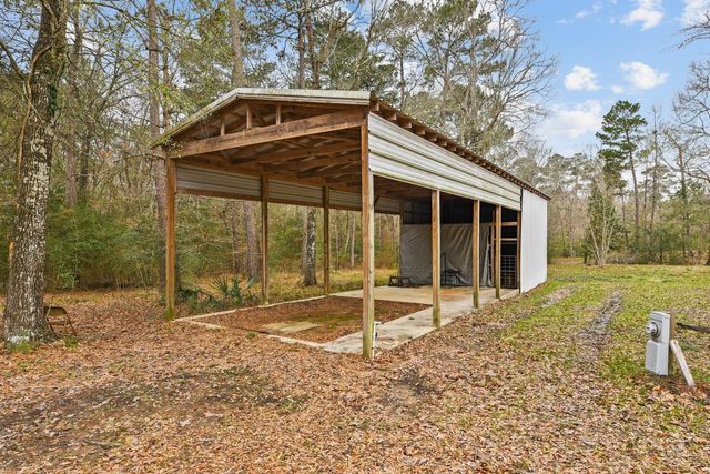 274 Robinson Tract, Livingston, TX 77351