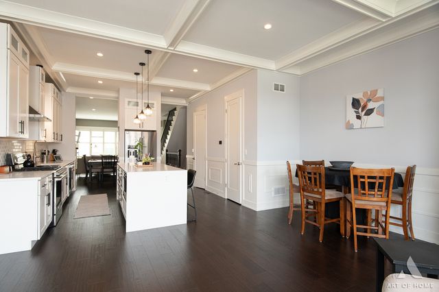 6438 W Dakin Street, Chicago, IL 60634