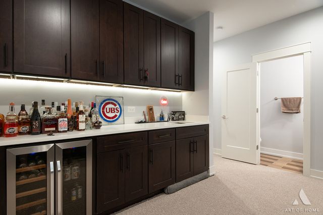 6438 W Dakin Street, Chicago, IL 60634