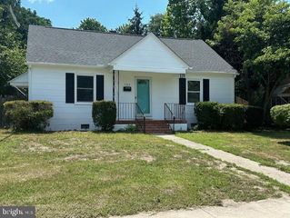 723 FERNDALE RD, Salisbury, MD 21801