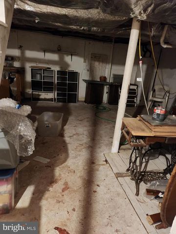 140 WHIPPOORWILL DR, Romney, WV 26757