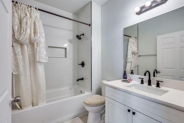 4017 Plymouth Drive, Mckinney, TX 75070