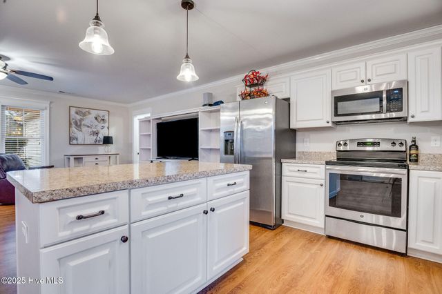 43 Covington Court, New Bern, NC 28560