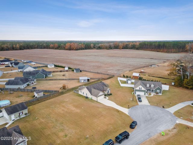 43 Covington Court, New Bern, NC 28560