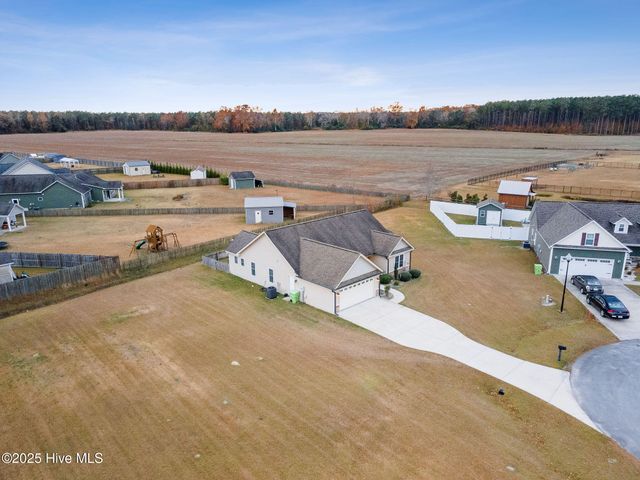 43 Covington Court, New Bern, NC 28560