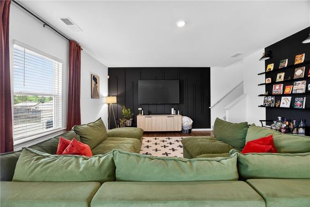 845 Delft Way, Hampton, GA 30228