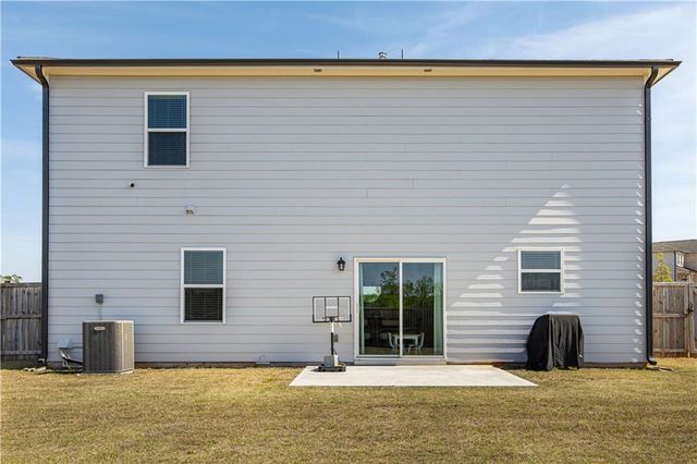 845 Delft Way, Hampton, GA 30228