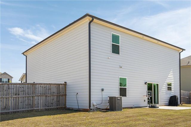 845 Delft Way, Hampton, GA 30228