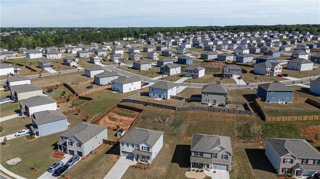 845 Delft Way, Hampton, GA 30228