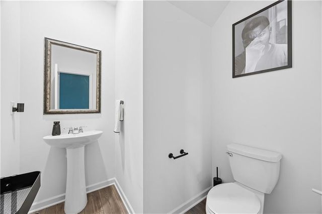 845 Delft Way, Hampton, GA 30228