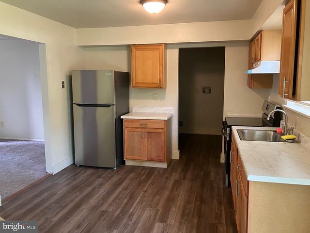 120 SNOW AVE, Browns Mills, NJ 08015