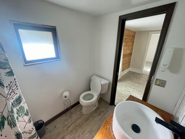 126 E South Street, Vicksburg, MI 49097