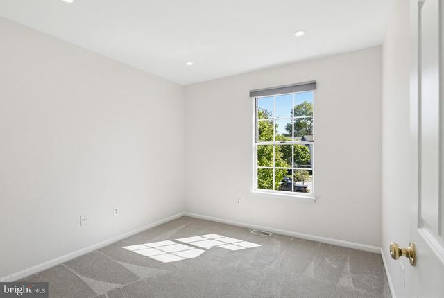 5353 CHASE LIONS WAY, Columbia, MD 21044