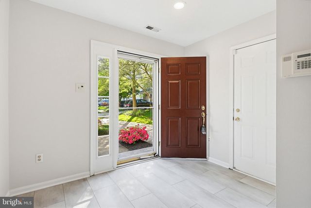 5353 CHASE LIONS WAY, Columbia, MD 21044