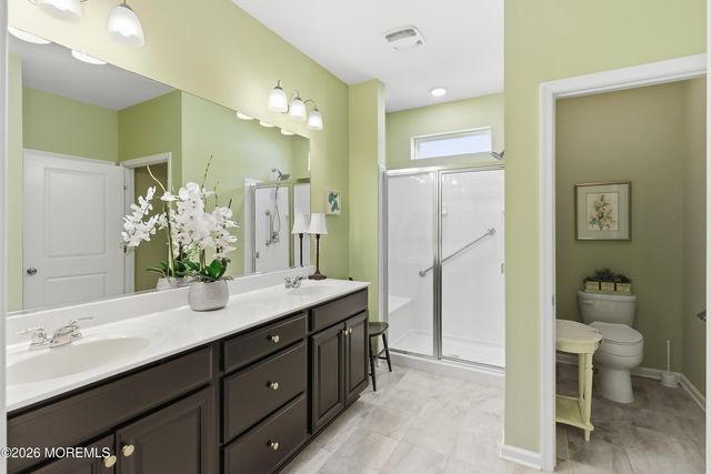 16 Raccoon Lane, Barnegat, NJ 08005