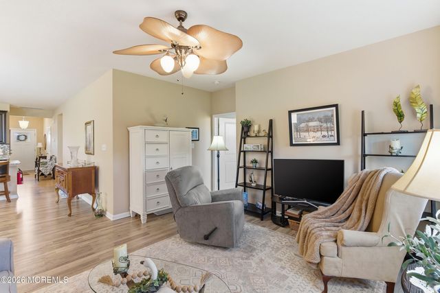 16 Raccoon Lane, Barnegat, NJ 08005