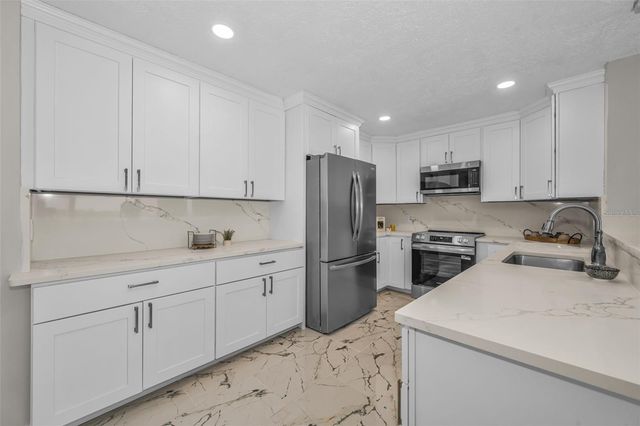 100 BLUFF VIEW DRIVE 604C, Belleair Bluffs, FL 33770