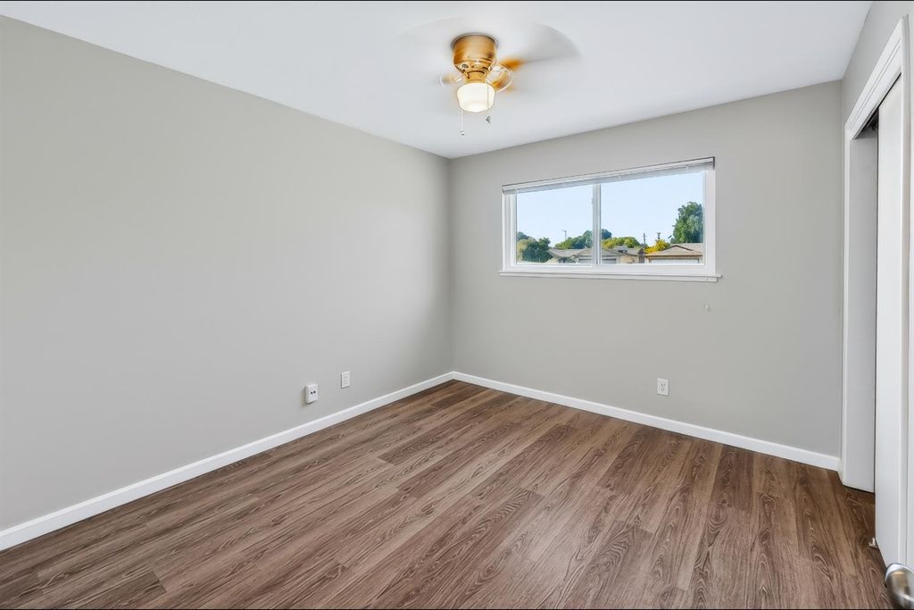 Image 13 of property listing at 1767 Gettysburg Avenue, Clovis, CA 93611