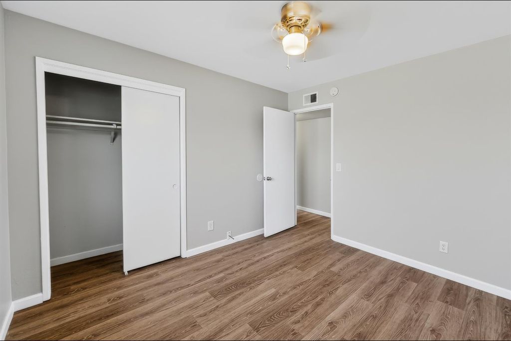Image 14 of property listing at 1767 Gettysburg Avenue, Clovis, CA 93611