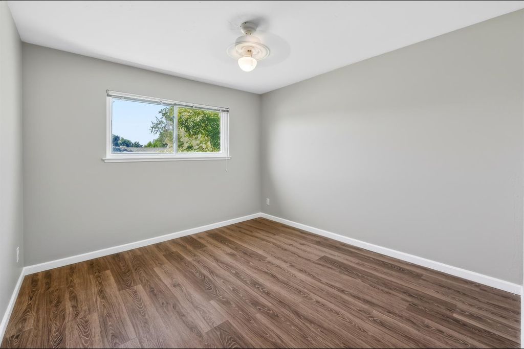 Image 17 of property listing at 1767 Gettysburg Avenue, Clovis, CA 93611