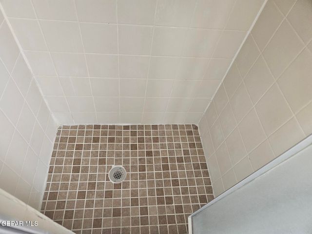 1120 COYOTE Lane, El Paso, TX 79912