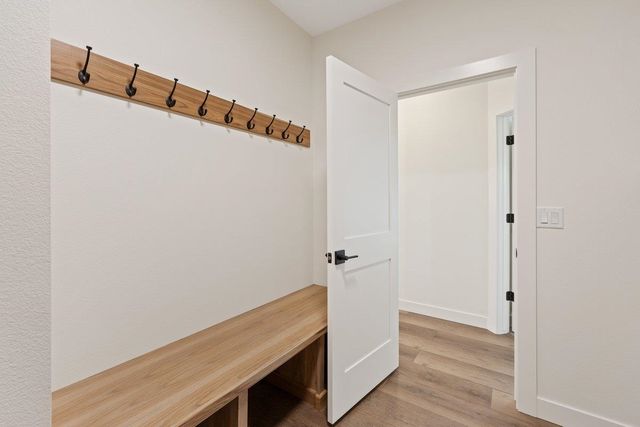 8930 E Ridgeline Ln, Spokane, WA 99217