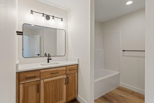 8930 E Ridgeline Ln, Spokane, WA 99217