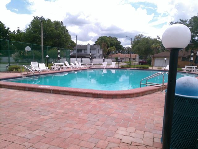 1387 DUNHILL DRIVE, Longwood, FL 32750