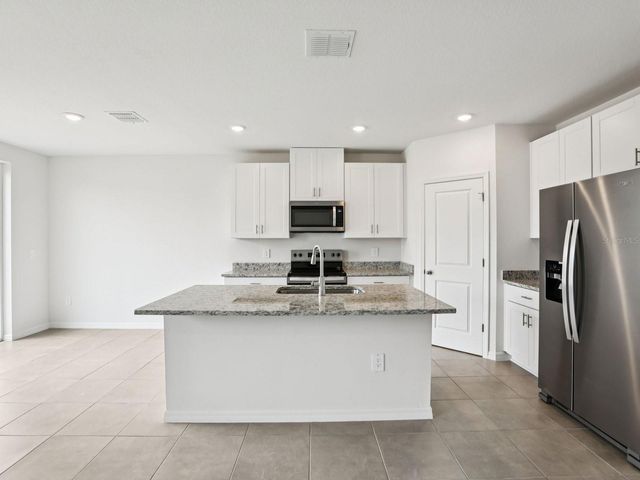 1785 FOREST RUN LANE, Auburndale, FL 33823
