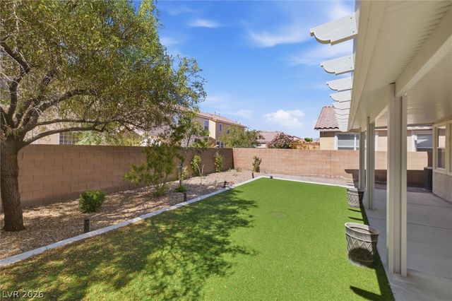 321 Arrowbird Avenue, North Las Vegas, NV 89031