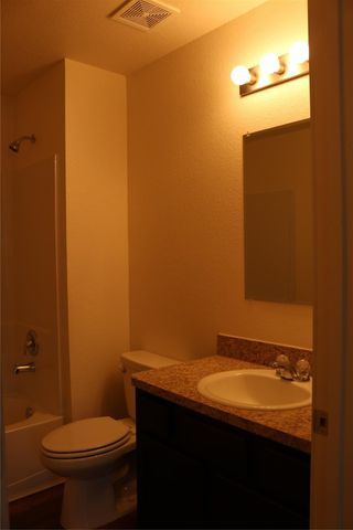 10535 Mills Road 3C, Houston, TX 77070
