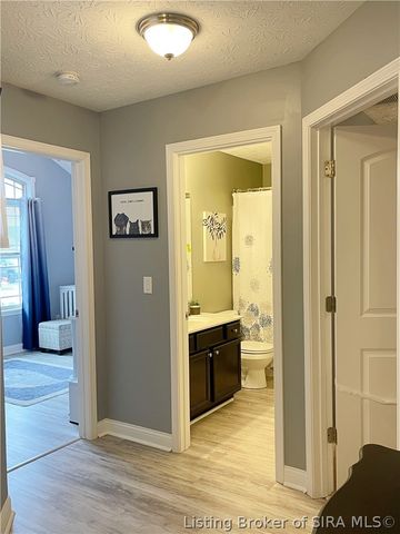 8827 Woodford Drive, Charlestown, IN 47111