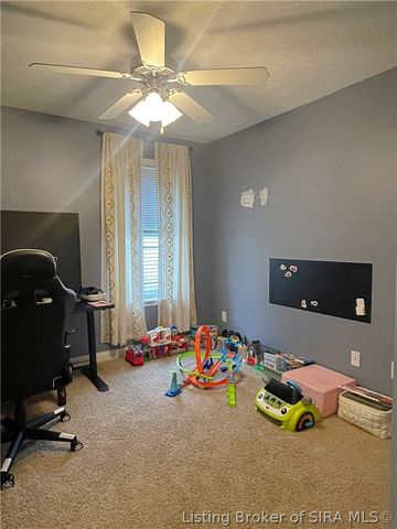 8827 Woodford Drive, Charlestown, IN 47111