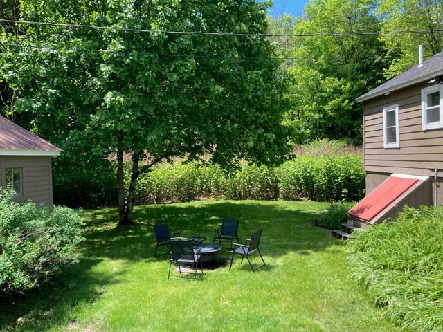 20 Daniel Webster Highway, Plymouth, NH 03264