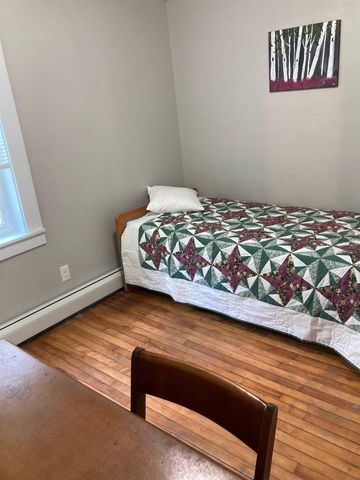 20 Daniel Webster Highway, Plymouth, NH 03264