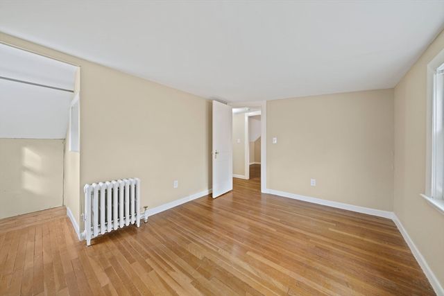 54 Acorn St, Braintree, MA 02184