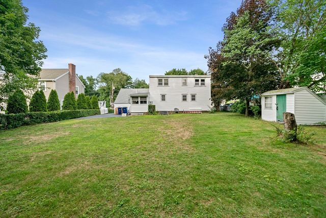 54 Acorn St, Braintree, MA 02184
