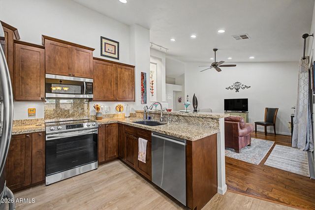 6142 E STAR VALLEY Street, Mesa, AZ 85215