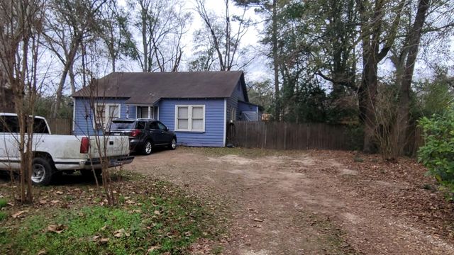 605 Arvon Street, Cleveland, TX 77327