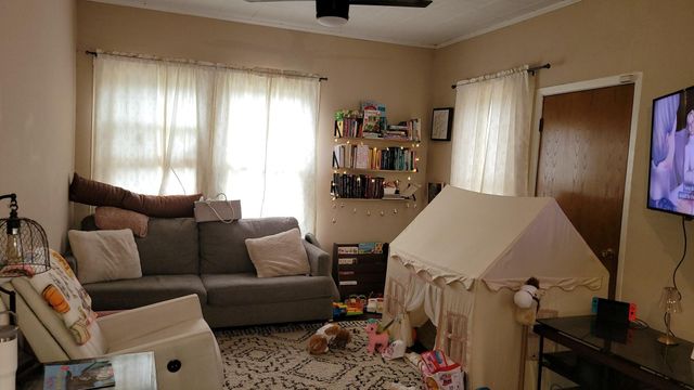 605 Arvon Street, Cleveland, TX 77327