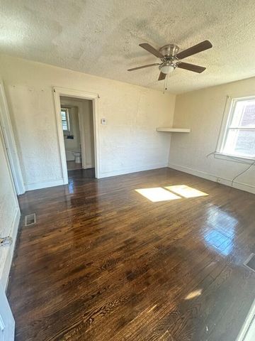 3221 Greenland AVE, Roanoke, VA 24012