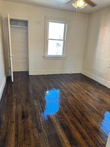 3221 Greenland AVE, Roanoke, VA 24012