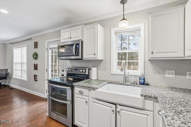 406 Henry Circle, Sanford, NC 27330