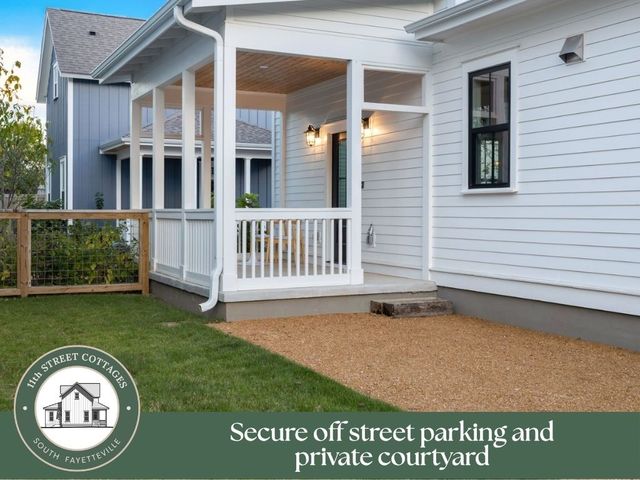 255 11th Street, Fayetteville, AR 72701