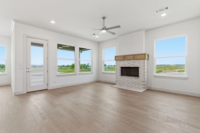 117 Emma Court, Decatur, TX 76234