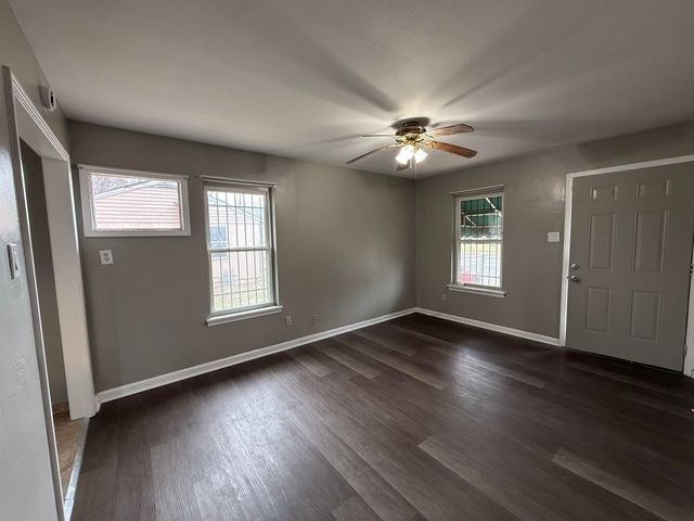 1972 WHITNEY AVE, Memphis, TN 38127