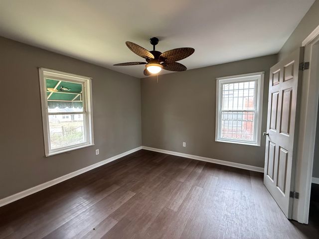 1972 WHITNEY AVE, Memphis, TN 38127