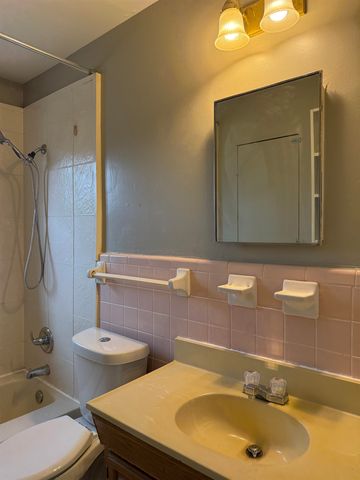 1972 WHITNEY AVE, Memphis, TN 38127