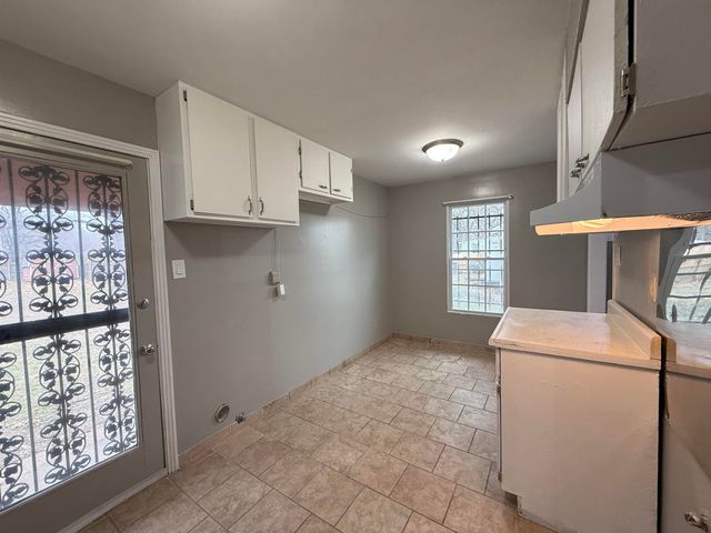 1972 WHITNEY AVE, Memphis, TN 38127